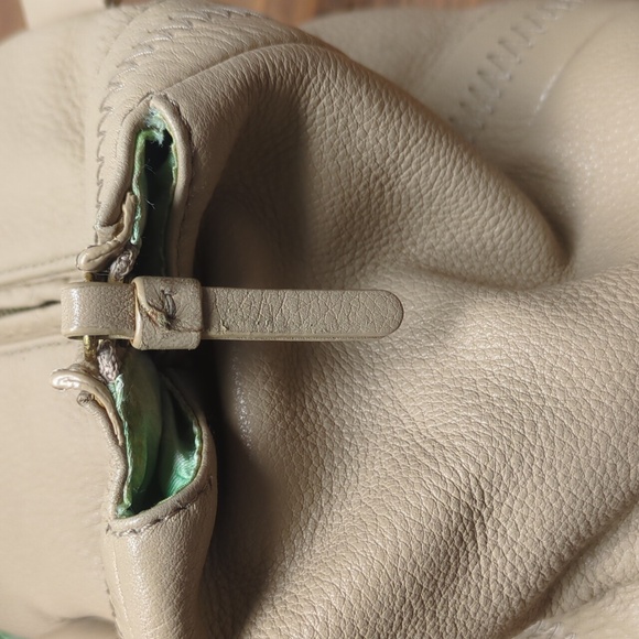 Sigrid Olsen Beige Pebbled LEATHER Shoulder Bag, Spacious - Picture 5 of 16